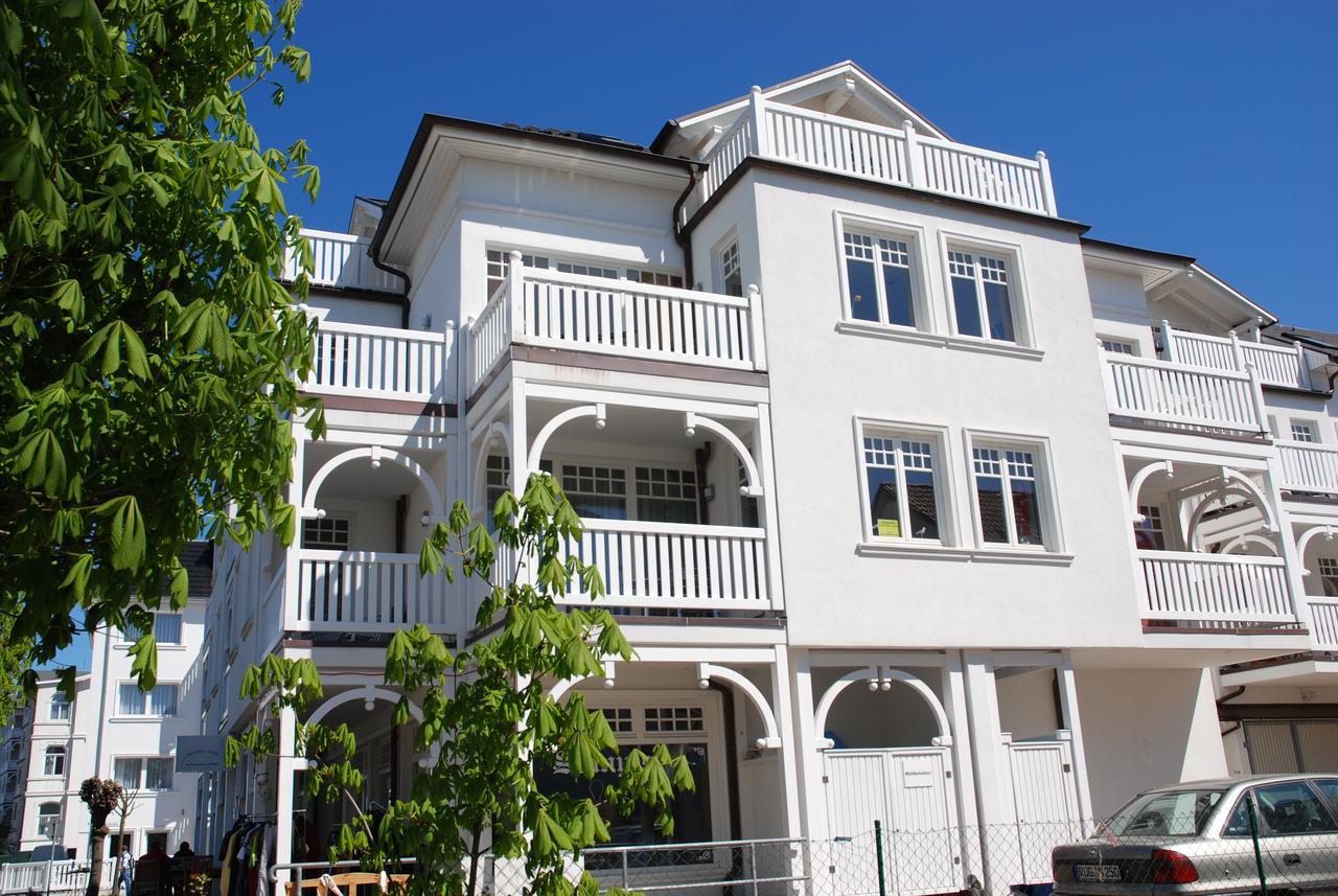 "Villa Laetitia" - Wg 15 - Zentral, Strandnah, 2 Balkone Binz Exterior foto